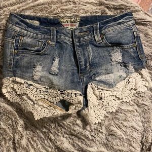 Hot Kiss shorts